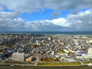 横浜市磯子区森六丁目の土地情報と暮らし